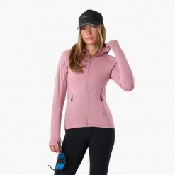 Bluza turystyka damska Swedemount Ultra Light Tech Midlayer Hood szybkoschnąca. Czarne bluzy sportowe damskie SWEDEMOUNT, xl, bez wzorów, z materiału, z kapturem, do biegania. Za 222.00 zł.