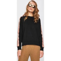 Scotch & Soda - Bluza. Czarne bluzy damskie Scotch & Soda, l, z aplikacjami, z bawełny, bez kaptura. W wyprzedaży za 239.90 zł.