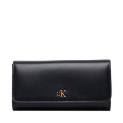 Portfel Calvin Klein. Czarne portfele damskie Calvin Klein, bez wzorów. Za 329.99 zł.