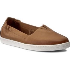 Półbuty QUAZI - LUNGA-01 Camel. Półbuty damskie marki QUAZI. W wyprzedaży za 119.99 zł.