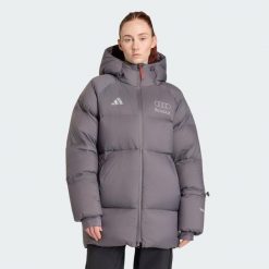 Kurtka Zimowa Audi Revolut F1 Team Engineers & Marketing. Białe kurtki damskie Adidas, na zimę, bez wzorów, z kapturem. Za 1,599.00 zł.