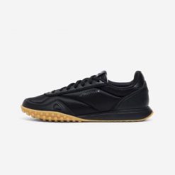 Buty sportowe damskie Decathlon RL70. Czarne obuwie sportowe damskie Decathlon, bez wzorów, trekkingowe. Za 119.99 zł.