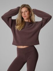 4F Bluza dresowa regular z modalem damska - brązowa S. Brązowe swetry damskie 4f, s, bez wzorów, z dresówki, klasyczne, bez kołnierzyka, bez ramiączek, bez kaptura. Za 169.99 zł.