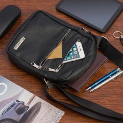 Męska torba skórzana przez ramię czarna Beltimore premium raportówka G22. Czarne torby na ramię męskie bez wzorów, przez ramię. Za 153.90 zł.