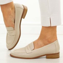 Beżowe ażurowe mokasyny damskie Potocki 12785. Brązowe mokasyny damskie POTOCKI, z jeansu, biznesowe. Za 189.00 zł.