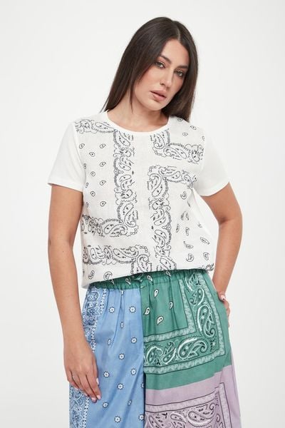 T-shirt damski lniany Genio WEEKEND MAX MARA. T-shirty damskie Weekend Max Mara, l, bez wzorów, ze lnu, bez kołnierzyka. Za 659.00 zł.