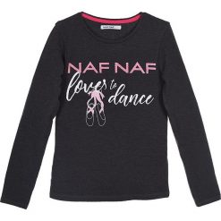 Koszulka w kolorze czarnym. Czarne bluzki dla dziewczynek Daniel Hechter, Naf Naf Kids, bez wzorów, bez kołnierzyka, bez ramiączek. W wyprzedaży za 29.95 zł.