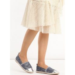Granatowe Espadryle Perceptible. Espadryle damskie marki bonprix. Za 69.99 zł.