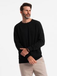 Męski sweter raglan z prążkowanymi rękawami – czarny V2 OM-SWSW-0144 - XXL. Czarne swetry przez głowę męskie Ombre Clothing, l, z aplikacjami, z bawełny, bez kołnierzyka. W wyprzedaży za 79.99 zł.