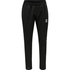 Spodnie dresowe piłkarskie męskie Hummel Core XK Training Poly Pants. Czarne spodnie sportowe męskie Hummel, m, bez wzorów, z dresówki, do piłki nożnej. Za 125.00 zł.