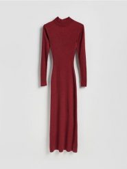 Dzianinowa sukienka maxi - burgundowy. Czerwone sukienki damskie Reserved, l, bez wzorów, z dzianiny, bez kołnierzyka, bez ramiączek, maxi, dopasowane. Za 239.99 zł.