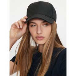 Czapka z daszkiem Guess. Czarne czapki i kapelusze damskie Guess, z aplikacjami. Za 109.99 zł.