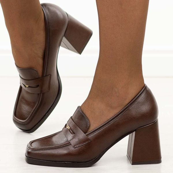 Brązowe mokasyny damskie na słupku Potocki 12710. Brązowe mokasyny damskie POTOCKI, z jeansu, biznesowe. Za 179.00 zł.