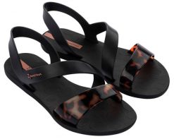 Sandały damskie Ipanema Vibe. Czarne sandały damskie Ipanema, bez wzorów, z materiału, bez obcasa, bez zapięcia. Za 159.99 zł.