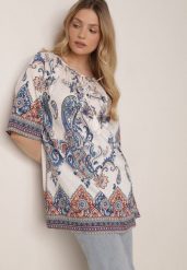 Niebieska Wiskozowa Bluzka w Etniczny Wzór z Frędzlami w Stylu Boho Raimine. Niebieskie bluzki damskie Born2be, l, bez wzorów, z jeansu, biznesowe, bez kołnierzyka, bez ramiączek. Za 59.99 zł.