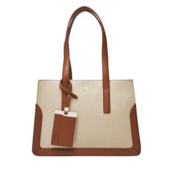 Torebka Furla. Brązowe torebki do ręki damskie Furla, bez wzorów, klasyczne, bez dodatków. Za 979.99 zł.
