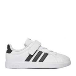 Sneakersy adidas. Białe trampki i tenisówki chłopięce Adidas, bez wzorów, bez zapięcia. Za 199.99 zł.