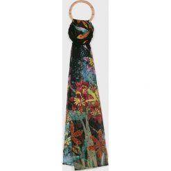 Desigual - Chusta. Szaliki i chusty damskie marki Desigual. W wyprzedaży za 89.90 zł.