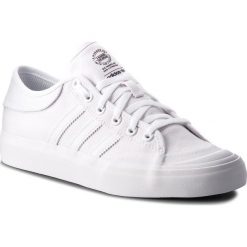 Buty adidas - Matchcourt F37382 Ftwwht/Ftwwht/Ftwwht. Półbuty damskie marki Adidas. W wyprzedaży za 269.00 zł.