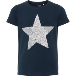 Koszulka "Astar" w kolorze granatowym. T-shirty i topy dla dziewczynek marki name it girls. W wyprzedaży za 37.95 zł.