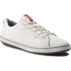 Tenisówki HELLY HANSEN - Scurry 2 112-05.002 Off White/Light Grey/Grenadine/Smoked Pearl Gum. Białe półbuty na co dzień męskie Helly Hansen, bez wzorów, z gumy, bez zapięcia. W wyprzedaży za 199.00 zł.