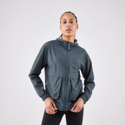 Kurtka do biegania wiatrówka damska Kiprun Run 500 Wind. Zielone kurtki damskie KIPRUN, l, bez wzorów, z elastanu, bez kaptura. Za 149.99 zł.