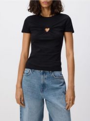 T-shirt z ozdobnym wycięciem - czarny. Czarne t-shirty damskie Reserved, l, bez wzorów, z bawełny, bez kołnierzyka. Za 59.99 zł.