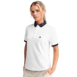 Koszulka golfowa polo Pique Valderrama. Białe obuwie sportowe damskie SIROKO, bez wzorów, prążkowane, na golfa. W wyprzedaży za 106.00 zł.
