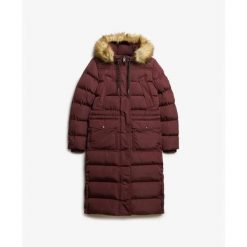 Długi płaszcz z sztucznego futra dla kobiet Superdry Everest. Fioletowe płaszcze damskie Superdry., na zimę, xl, bez wzorów, z futra, eleganckie, długie, bez kaptura. Za 955.50 zł.