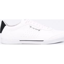Le Coq Sportif - Buty Lisa S Lea/Metallic Mesh. Białe obuwie sportowe damskie marki le coq sportif, z materiału. W wyprzedaży za 179.90 zł.