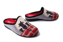 SANITAL FLEX 7300-29 gatos ratones rojo, kapcie damskie. Kapcie damskie Sanital-Flex, bez wzorów. Za 106.17 zł.
