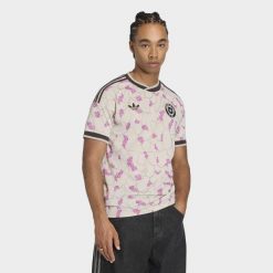 Koszulka wyjazdowa Chile 26. Brązowe koszulki sportowe męskie Adidas, xl, z aplikacjami, z dzianiny, bez kołnierzyka, bez ramiączek, do piłki nożnej, climacool (adidas). Za 423.00 zł.