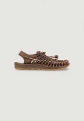 Buty sportowe Kobieta KEEN Uneek. Brązowe obuwie sportowe damskie Keen, bez wzorów, z syntetyku, trekkingowe. Za 513.90 zł.