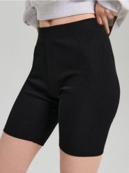 Prążkowane szorty kolarki z bawełną - czarny. Czarne szorty damskie Sinsay, l, bez wzorów, z bawełny. Za 19.99 zł.