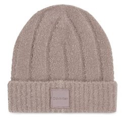 Czapka Calvin Klein. Brązowe czapki i kapelusze damskie Calvin Klein, na zimę, bez wzorów. Za 209.99 zł.