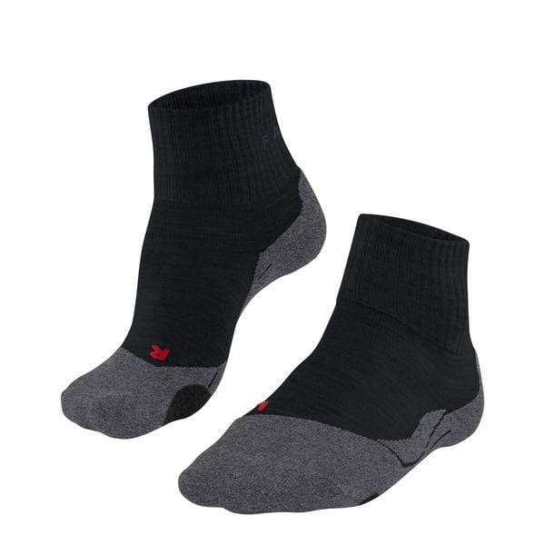 Krótkie skarpetki Falke TK2 Explore. Czarne skarpety męskie Falke, bez wzorów, z elastanu. Za 155.00 zł.