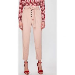 Tally Weijl - Spodnie. Spodnie materiałowe damskie marki TALLY WEIJL. Za 129.90 zł.