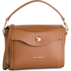Torebka COCCINELLE - ET1 Paul Smooth E1 ET1 55 01 01 Caramel W03. Brązowe torebki do ręki damskie Coccinelle, bez wzorów, ze skóry, klasyczne, bez dodatków. Za 1,299.00 zł.