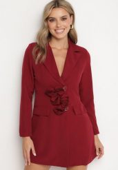 Bordowa Sukienka Marynarka z Kwiatami 3D i Usztywnioną Linią Ramion Nelailis. Czerwone sukienki damskie Born2be, l, z aplikacjami, eleganckie. Za 159.99 zł.