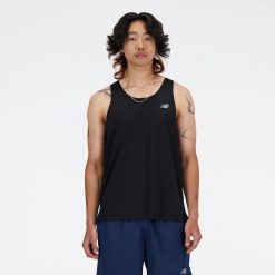 Koszulka męska New Balance MT41220BK – czarna. Czarne koszulki sportowe męskie New Balance, m, bez wzorów, z materiału, bez kołnierzyka, bez ramiączek, do biegania. Za 119.99 zł.