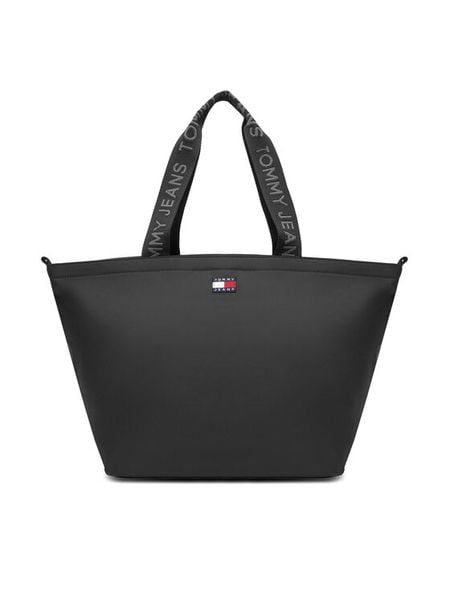 Tommy Jeans Torba Ess Daily Tote AW0AW17891 Czarny. Czarne torebki do ręki damskie Tommy Jeans, bez wzorów, z jeansu, sportowe, bez dodatków. Za 299.99 zł.