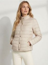 Pikowana kurtka ze stójką - kremowy. Białe kurtki damskie Sinsay, l, bez wzorów, bez kaptura. Za 59.99 zł.