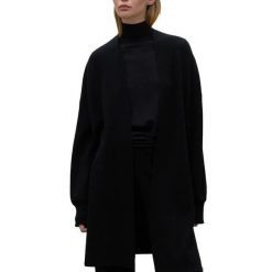 Kurtka ECOALF ARECAALF KNIT Czarny. Czarne kurtki damskie Ecoalf, bez wzorów, z tkaniny, bez kaptura, trekkingowe. Za 583.99 zł.