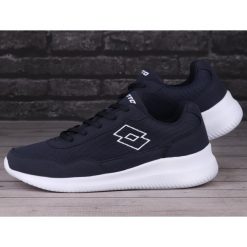 Buty męskie sportowe Lotto CONNECT. Białe buty sportowe męskie Lotto, bez zapięcia, na jogę i pilates. Za 109.99 zł.