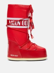 Moon Boot ICON NYLON BOOTS Śniegowce damskie. Czerwone śniegowce i trapery damskie Moon Boot, z nylonu, przed kolano. W wyprzedaży za 644.25 zł.