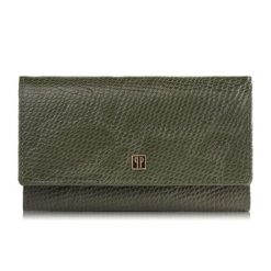 Portfel damski skórzany z imitacją wężowej skóry zielony Paolo Peruzzi T-09-GR. Zielone portfele damskie Paolo Peruzzi, bez wzorów, ze skóry. Za 89.00 zł.