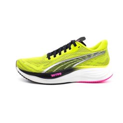 Buty do biegania damskie Puma Velocity Nitro 3 Psychedelic Rush. Żółte obuwie sportowe damskie Puma, bez wzorów, z gumy, do biegania. W wyprzedaży za 506.80 zł.