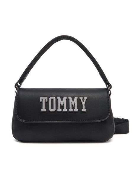 Tommy Jeans Torebka Tjw Everywhere Flap Crossover AW0AW17391 Czarny. Czarne torebki do ręki damskie Tommy Jeans, bez wzorów, z jeansu, bez dodatków. Za 229.99 zł.