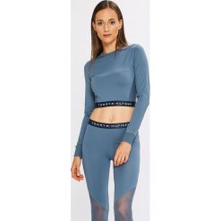 Tommy Hilfiger - Bluzka. Szare bluzki damskie Tommy Hilfiger, z dzianiny, casualowe, z okrągłym kołnierzem. W wyprzedaży za 149.90 zł.