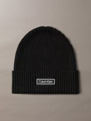 Calvin Klein czapka z dzianiny z zawartością kaszmiru Kobiety Bawełna czarny, ONE SIZE. Czarne czapki i kapelusze damskie Calvin Klein, z aplikacjami, z bawełny. Za 139.95 zł.